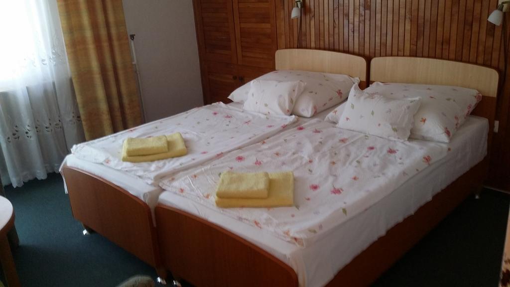Angela Vendeghaz Hotel Залакарос Екстериор снимка